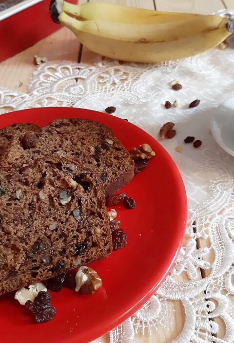 Ciasto bananowe z cynamonem i bakaliami